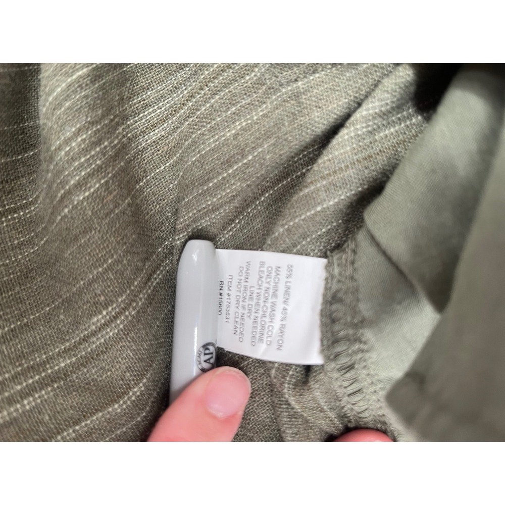 Briggs Linen Blend Shorts Womens Small Olive Green Excellent Smocked Striped - Picture 6 of 8